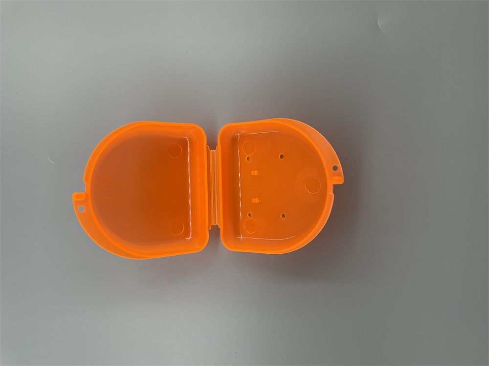 Denture cup