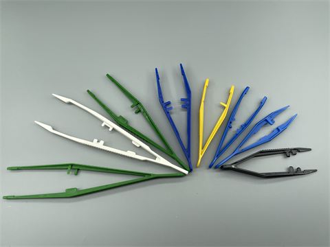 Plastic Forceps